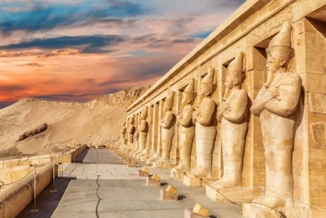 Luxor Journey Through Ancient Egypt - maze egypt 1